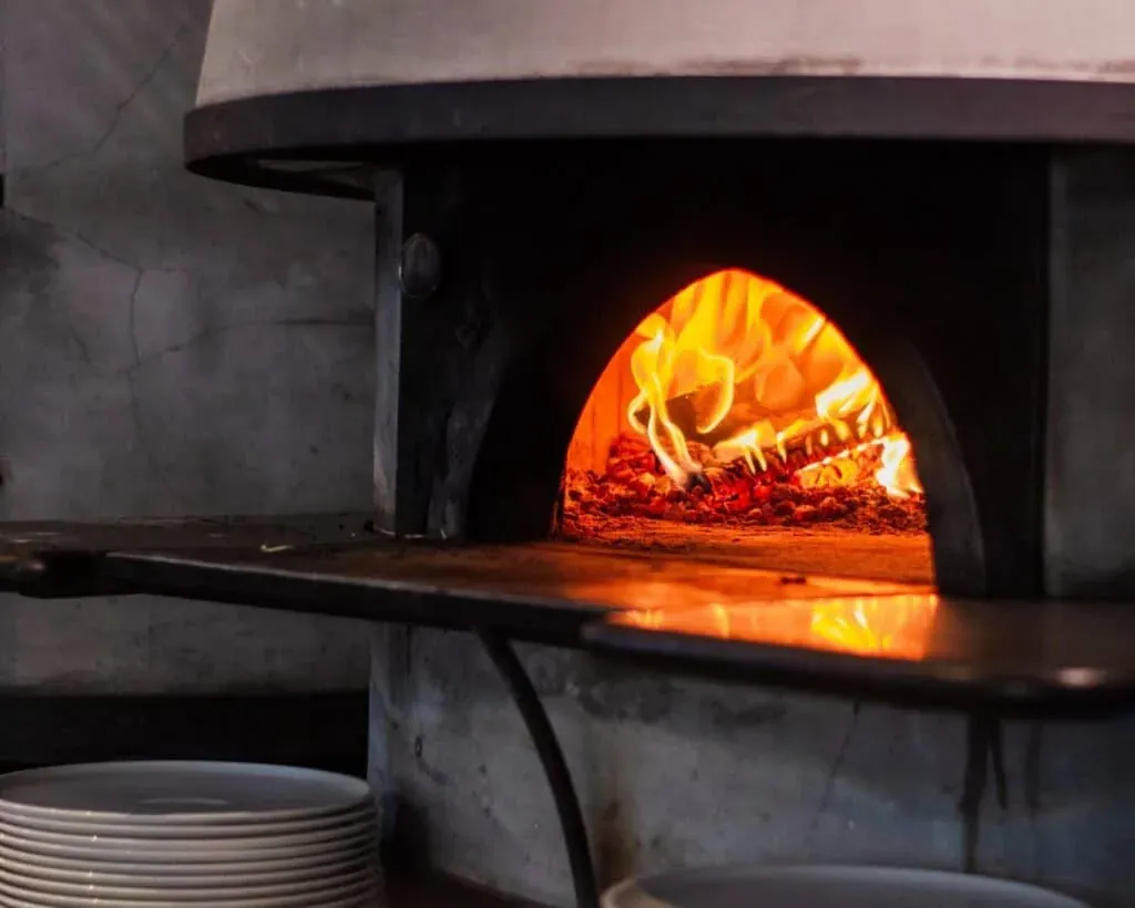 Sistema de reserves per a pizzeria
