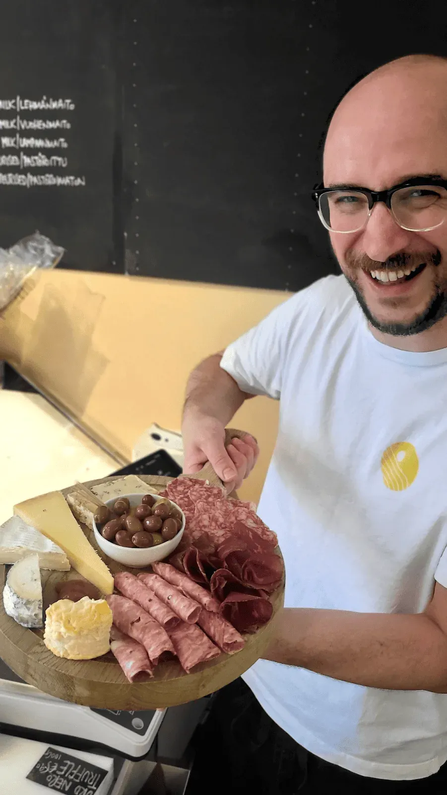 Rolling Cheese – εξυπηρέτηση επισκεπτών