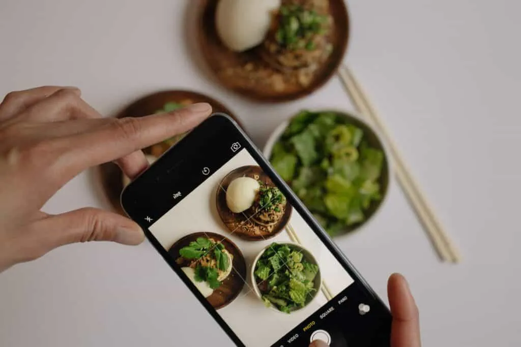 Ruokakuvan ottaminen Instagramia varten