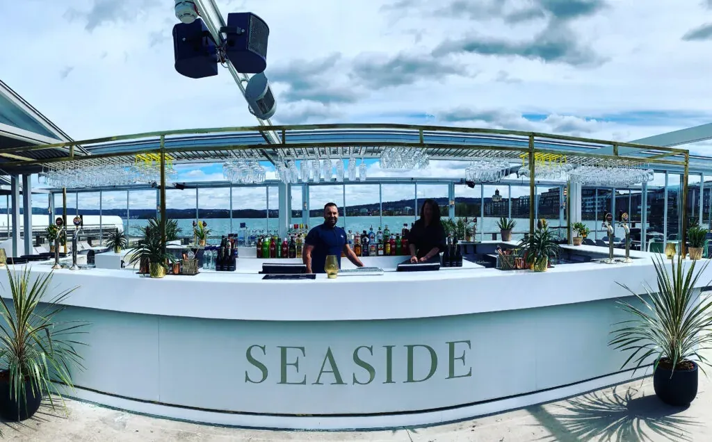 El bar en Seaside