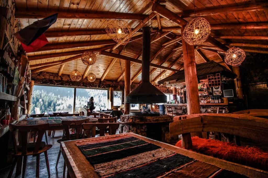 Picture of a seasonal restaurant in the mountains